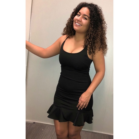 short mermaid style dress